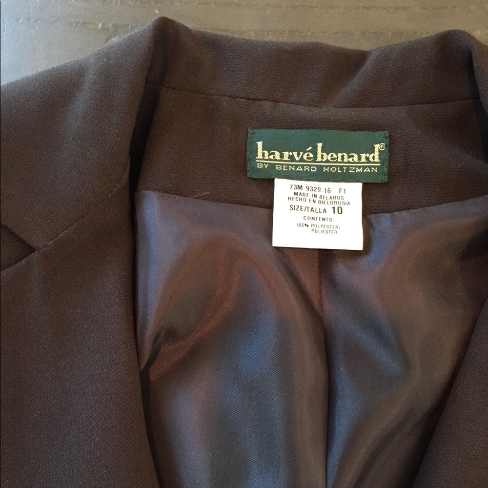 Harve’ Benard suit 🤎🍂🍁🧡 - Picture 2 of 11